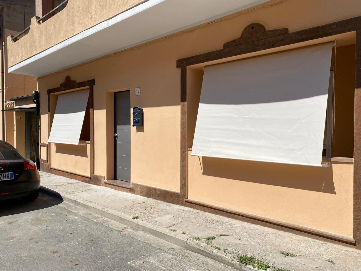 Concas Apartaments Portoscuso Eksteriør bilde